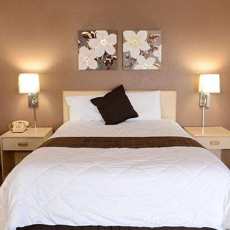 Burlington Inn 外观 照片