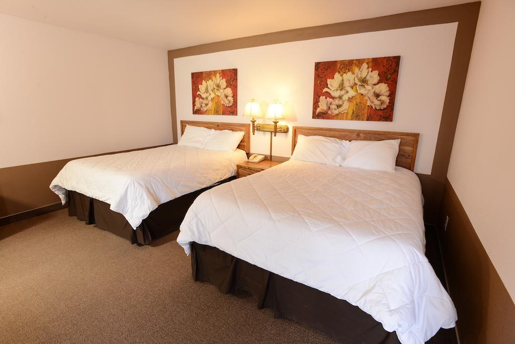 Burlington Inn 外观 照片